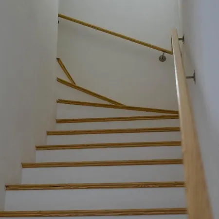 Πανσιόν Lc-house Πόντα Ντελγκάντα