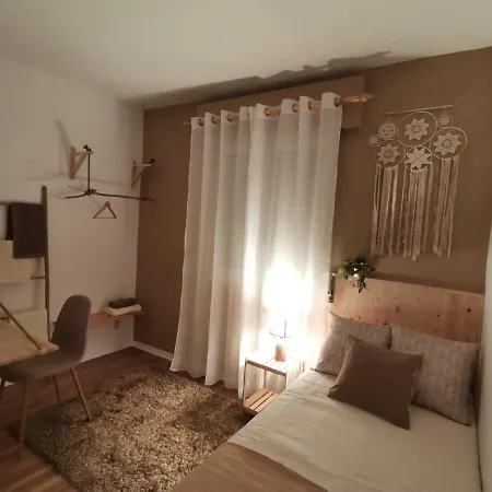 Lc-house *