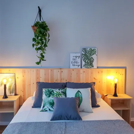 Guest house Lc-house *