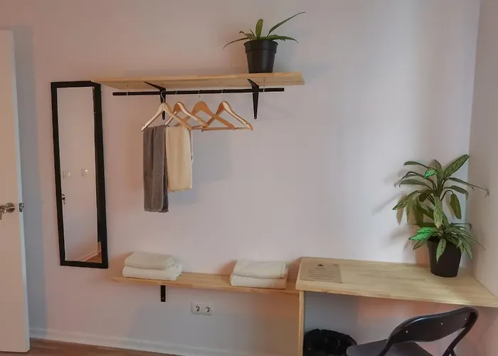 Lc-house ゲストハウス *